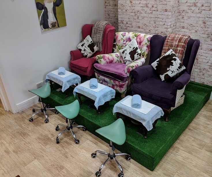Mooeys Salon Franchise | Nails and Waxing Business